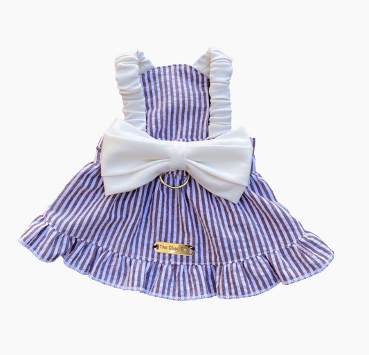 Brown pet cotton dress with white bow and shoulders